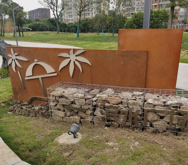 福泉锈钢板挡土墙